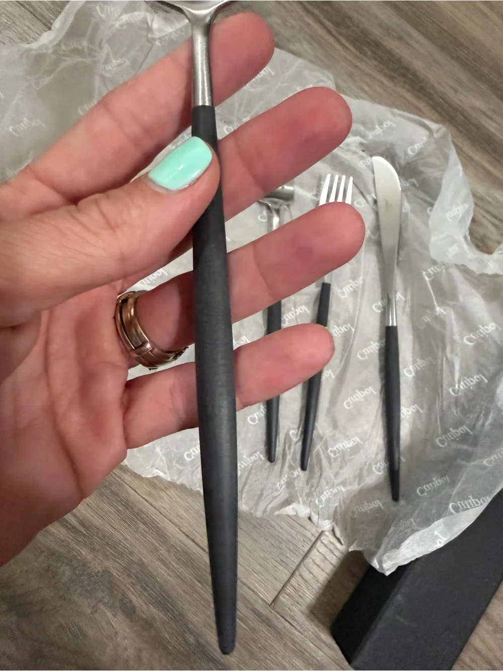 Crate & Barrel (7x) Aero Black 5-Piece Flatware Place Setting